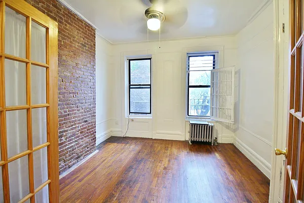 Rented by Julianna Realty Corp | media 13