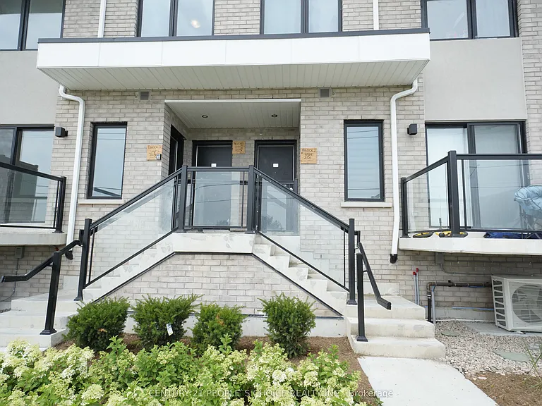 1695 Dersan St #302 — Photo 2