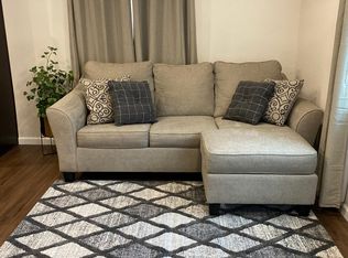 1112 Valeriewood Way, Modesto, CA 95355