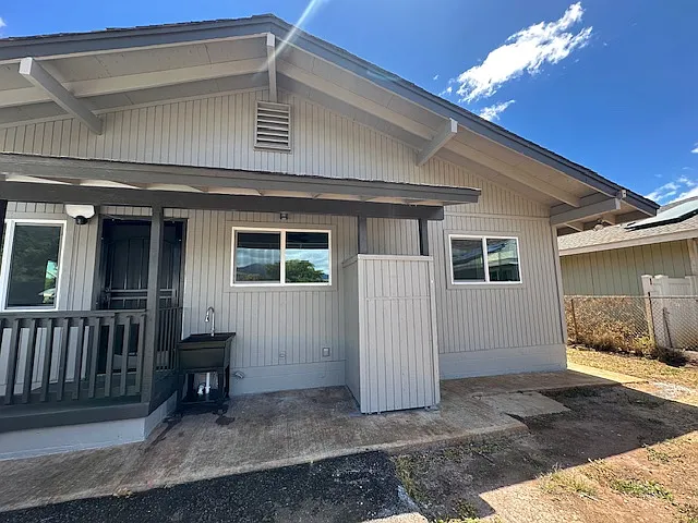 87-1732 Farrington Hwy #D — Photo 2