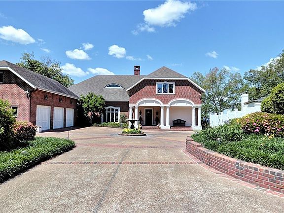 3rd image of 3223 Cyprien Ln