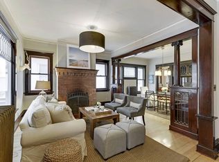 2441 Dupont Ave S, Minneapolis, MN 55405