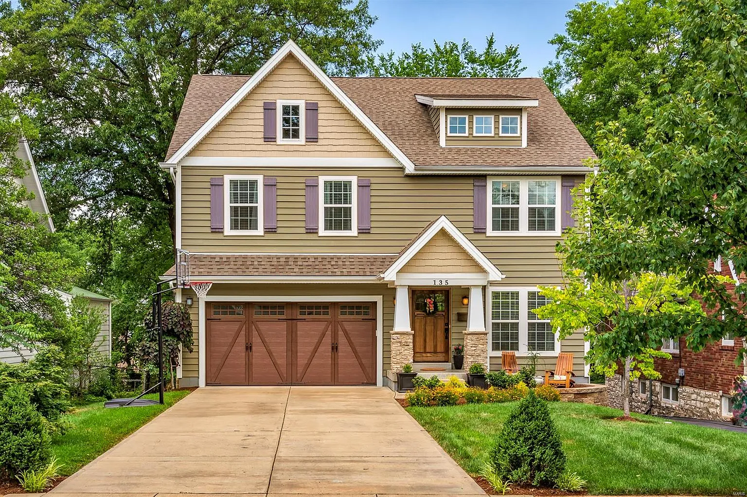 135 Peeke Ave photo 1