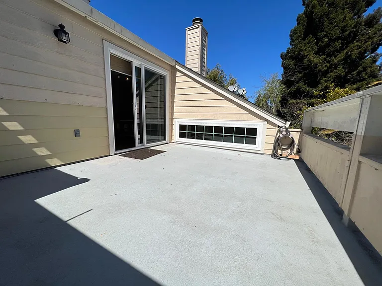 363 N Rengstorff Ave #13 — Photo 19