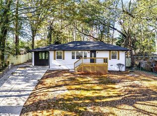 2177 Mark Trl, Decatur, GA 30032