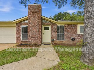1122 Hidden Creek Dr, Mansfield, TX 76063