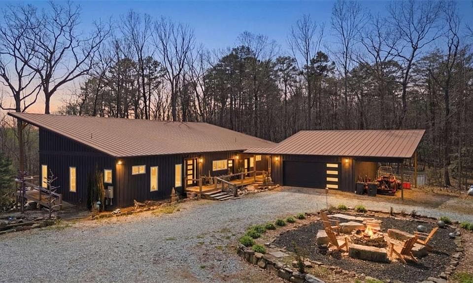 1st image of 425 Camp Yonah Rd