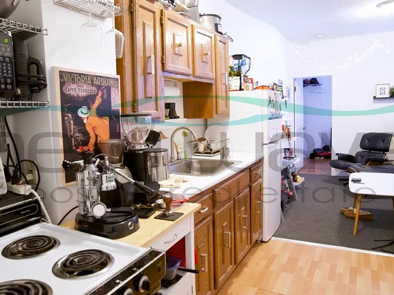 44A Joy St #2 — Photo 3