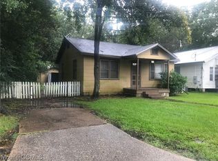 355 3rd Ave, Chickasaw, AL 36611