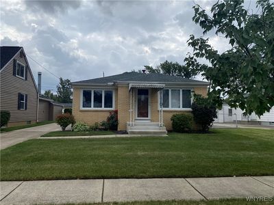 647 Highland Ave, Buffalo, NY, 14223