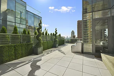 Sold by Dolly Lenz Real Estate LLC