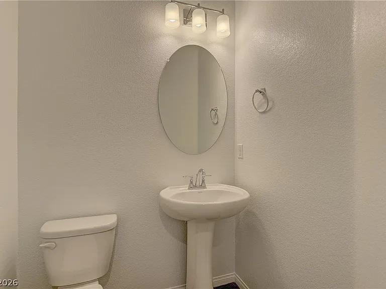 4771 Illustria Ave — Photo 8