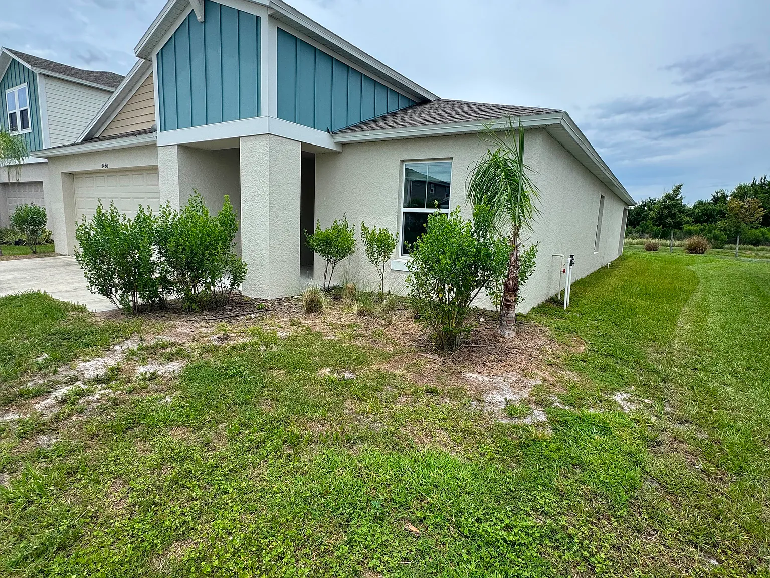 4 bed, 1850 sqft, $2,300 — Photo 2