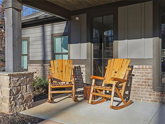 5th image of 102 Jocassee Falls Rd