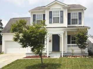 106 Summer Days Ct, Apex, NC 27502