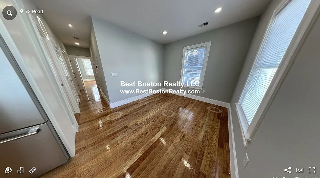 Building Photo - 73 Pearl St #2