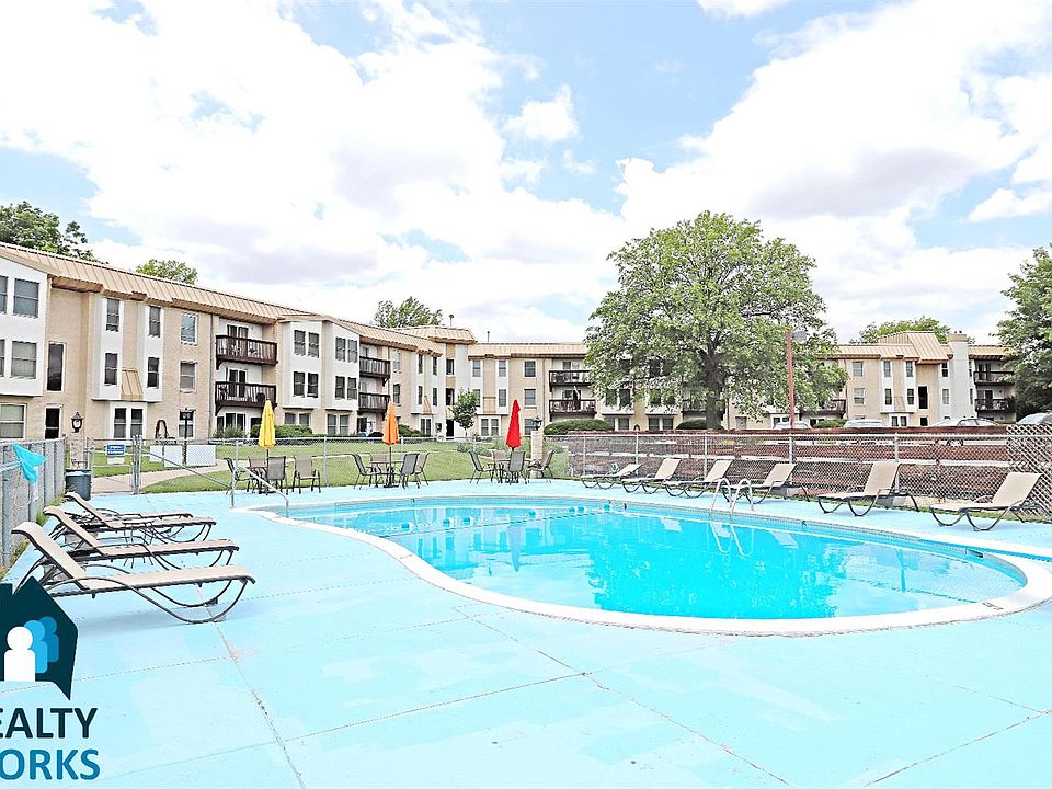 1st image of 4000 S 56th St APT 366A