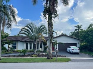 6021 SW 19th St, Fort Lauderdale, FL 33317