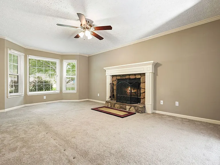 2245 Mills Wood Run — Photo 8