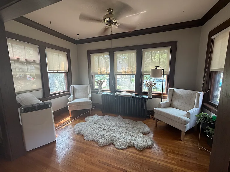 Sun/sitting room