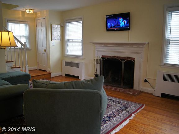5th image of 102 Maryland Ave