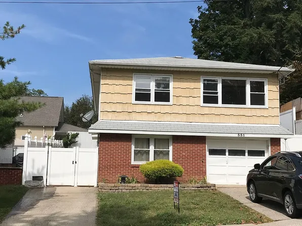 351 Dewey Ave, Staten Island, NY 10308