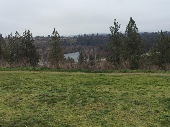 4th image of 2928 W Riverview Dr