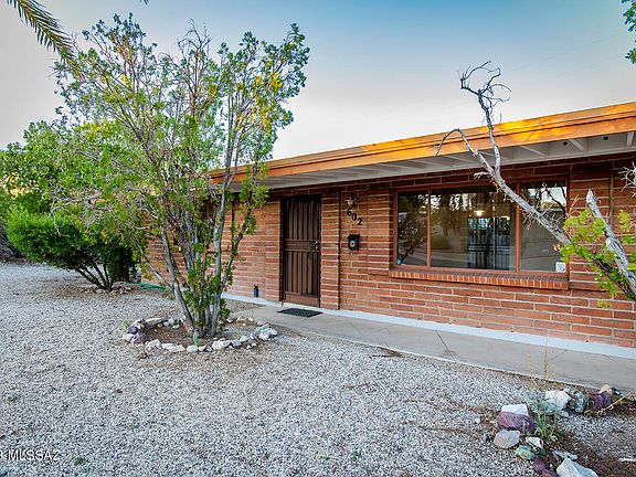 4th image of 602 N Avenida Alegre