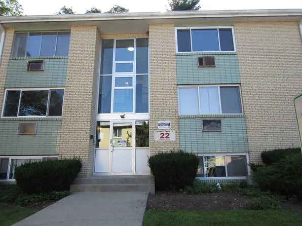 22 Nelson Dr APT 2E, Randolph, MA 02368