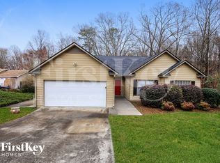 861 Georgetown Dr, Winder, GA 30680