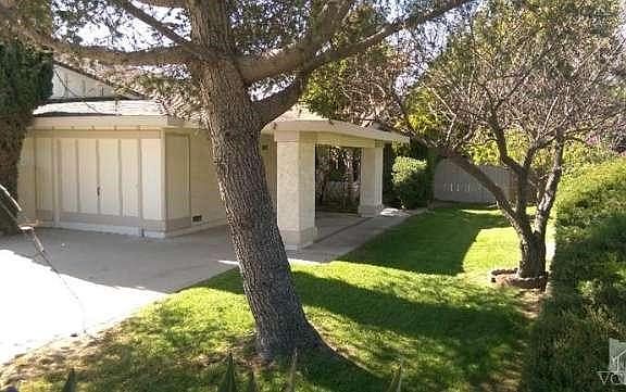 2nd image of 859 Laurel Park Cir