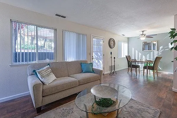 Windscape Apartments