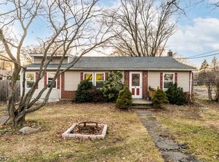 611 Mansfield St, Belvidere, NJ 07823