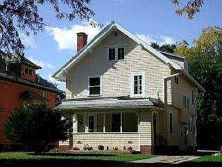 2nd image of 2541 Parkwood Ave