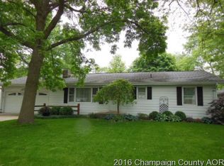 412 N 5th St, Saint Joseph, IL