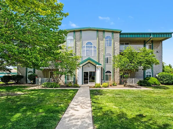 2899 Heritage Dr APT 3B, Joliet, IL 60435