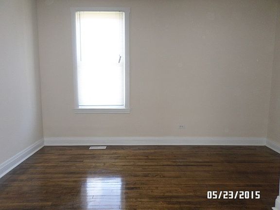 4th image of 3620 S Laramie Ave