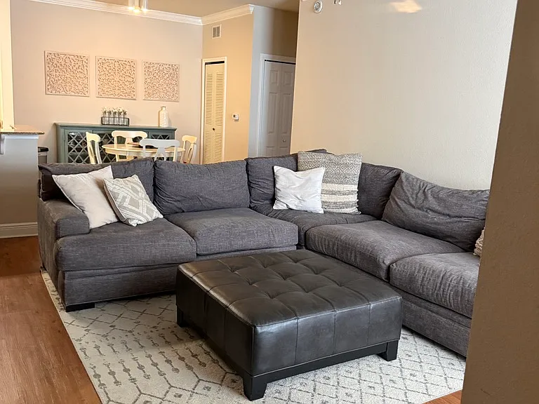 1300 Eastern Pecan Pl #1-107 — Photo 26