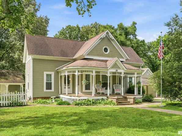 325 Trammel Rd, Harrisburg, IL 62946