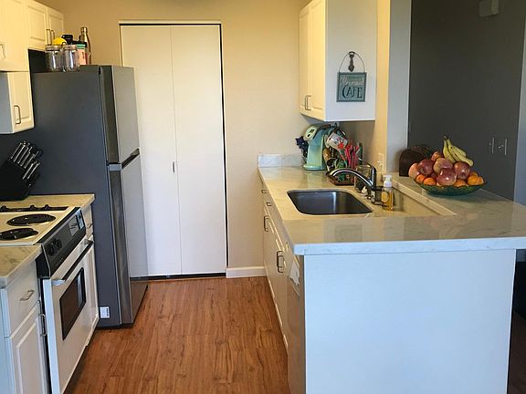 5th image of 92-1218 Palahia St APT Y101