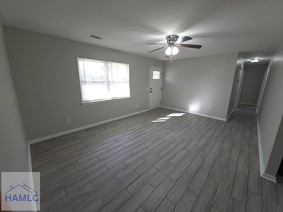 3rd image of 981 White Cir