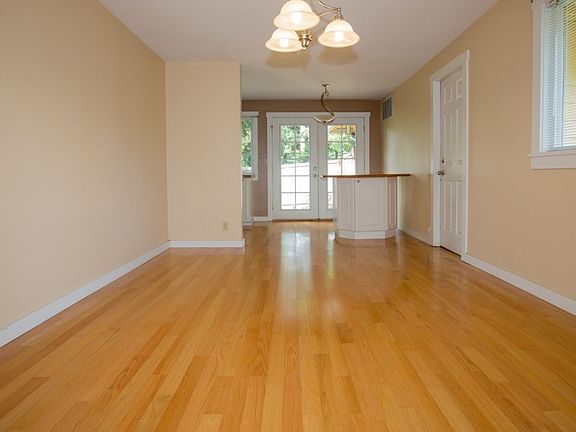 Big dining room w/ oak floors