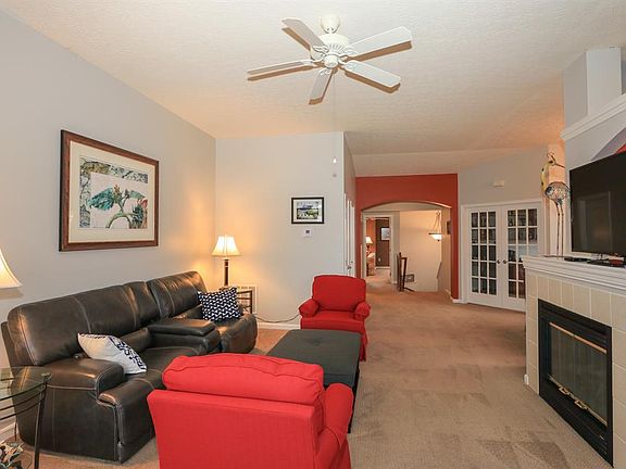 3rd image of 4295 Black Oak Ln