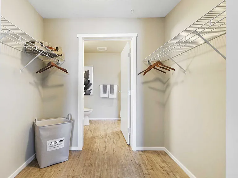 2604 Recplace Dr — Photo 14