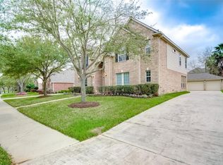 5214 Emerald Trace Ct, Sugar Land, TX 77479