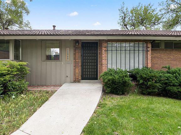 3rd image of 11965 W Applewood Knolls Dr