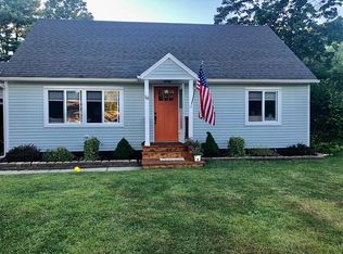 18 Terry Dr, South Glens Falls, NY 12803