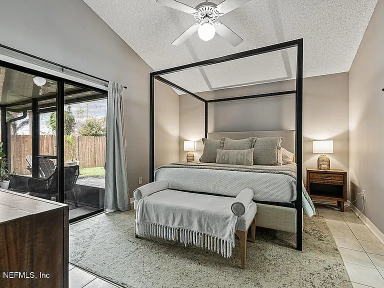 181 Miraloma Ln — Photo 8