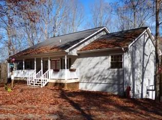 111 Oakland Dr, Blue Ridge, GA 30513