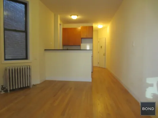 Rented by Bond New York | media 5